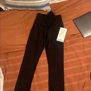 LULULEMON HIGH RISE WUNDER UNDER SIZE 25